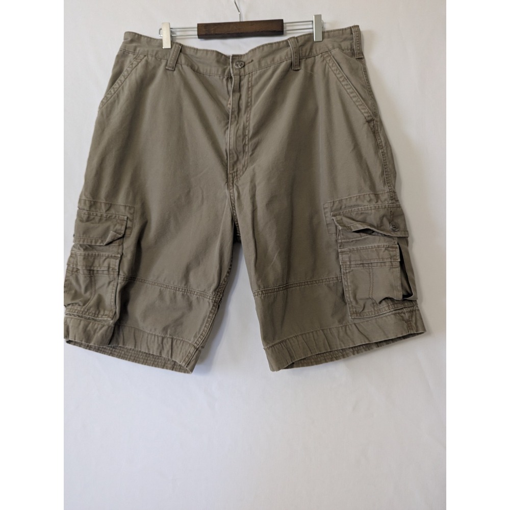 Levis Y2K Tan Cotton Cargo Shorts Bull Horn Button Size 40 Relaxed Fit Utility